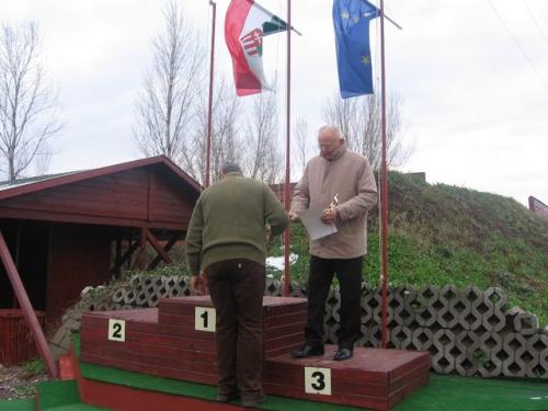 2008.11.30 Andras-napi-Vandorkupa-010