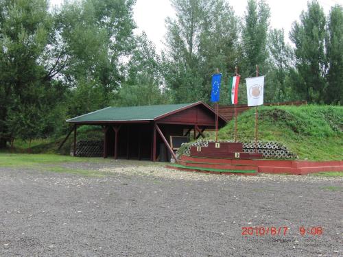 2010.08.07 Konyvbemutato0-002