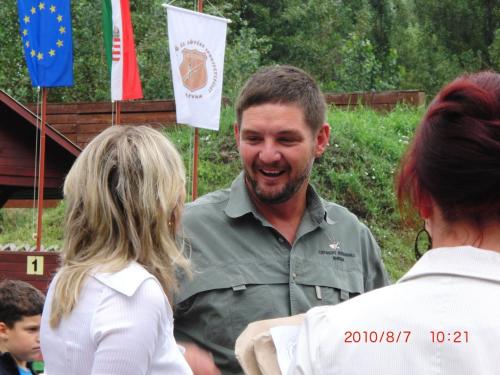 2010.08.07 Konyvbemutato0-005