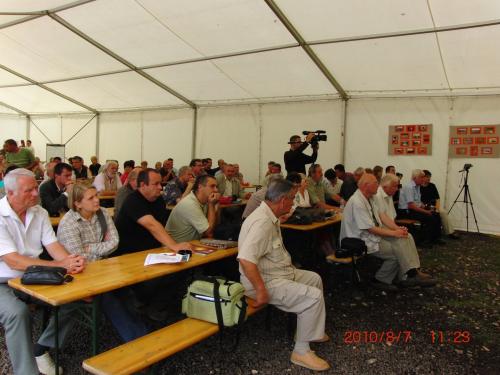 2010.08.07 Konyvbemutato0-051