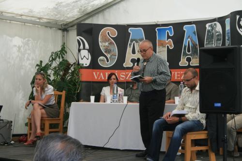 2010.08.07 Konyvbemutato1-026
