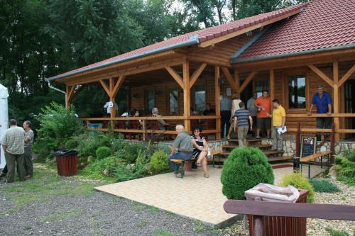 2010.08.07 Konyvbemutato1-062