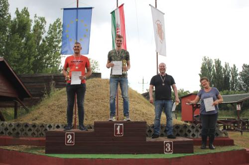 2019.07.13 Feri-bacsi-foz-valamit-010